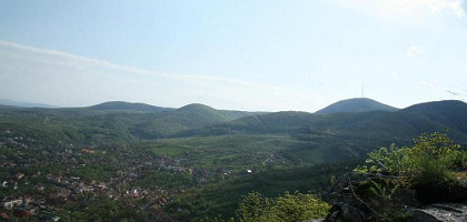 Природа пригорода Дева, вид с крепости