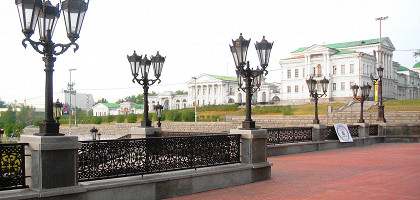 Храм-на-Крови, фонари