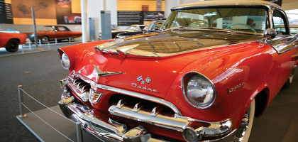 Автомобильный музей в Детройте