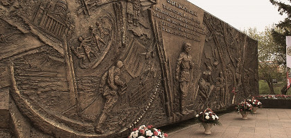 Памятник защитникам Отечества, Тюмень