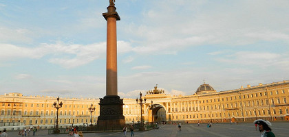 Дворцовая площадь в Петербурге, панорама