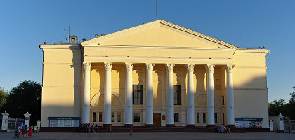 Здание ФГКУ «89 Дом офицеров (гарнизона)» Минобороны России, Ахтубинск