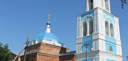 Храм Смоленской иконы Божией Матери в городе Обояни, Курской области