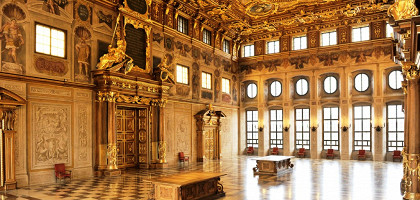 Золотой зал в городской Ратуше Аугсбурга