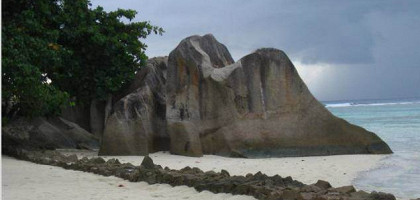 Белый песок, Силуэт, Сейшельские острова
