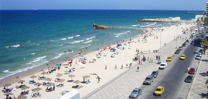 На пляже Сусса, Тунис
