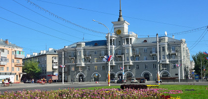 Дом под шпилем, Барнаул