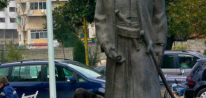 Памятник Сулейману-паши Барджини, Тирана