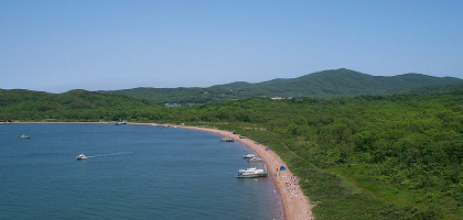 Пляжи острова Русский