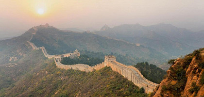 Китайская стена на рассвете