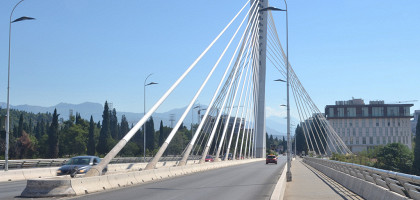 Мост тысячилетия, Подгорицы