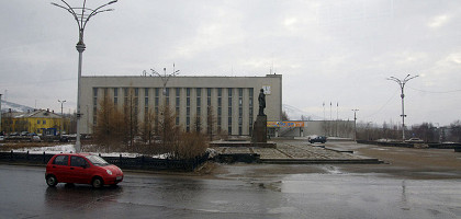 Площадь Революции, г.Мончегорск, Мурманская область