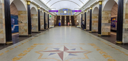 Станция метро «Адмиралтейская», Санкт-Петербург