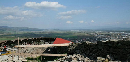 Руины крепости Дева, вид на город