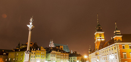 Дворцовая площадь Варшавы ночью