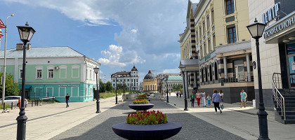 Петербургская улица, Казань