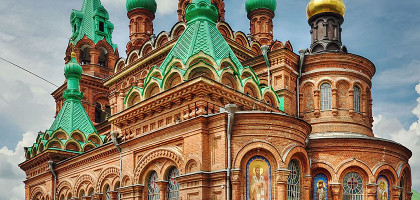 Свято-Троицкий собор Краснодара, двор