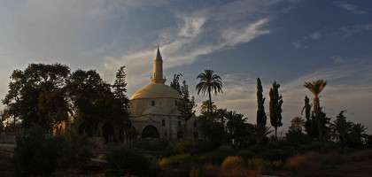 Виды мечети Хала Султан Текке