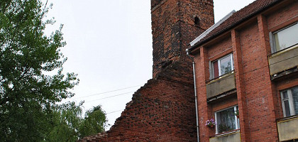 Замок Рагнит, западная башня