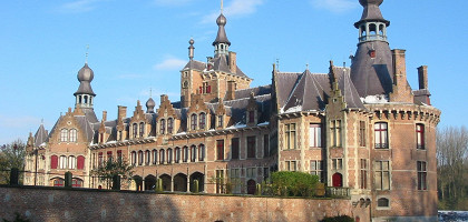 Замок Ван-Ойдонк
