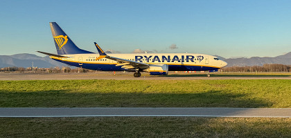 Boeing 737 MAX 8 авиакомпании Ryanair, Бергамо, Италия