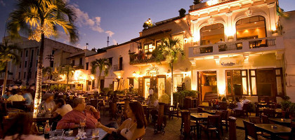 Вечернее кафе на улицах Доминиканы