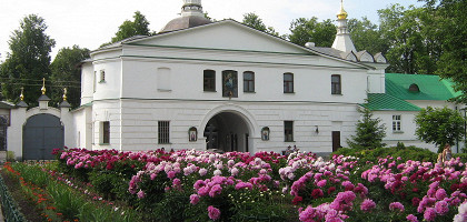 Борисо-Глебский монастырь, Надвратная церковь святителя Николая