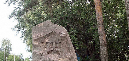 Былинный камень, на въезде в Муром со стороны Владимира
