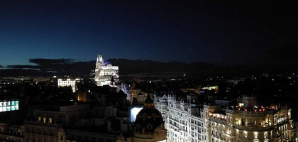 Вид на ночной Мадрид