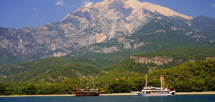 Вид с моря на Тахталы, Турция
