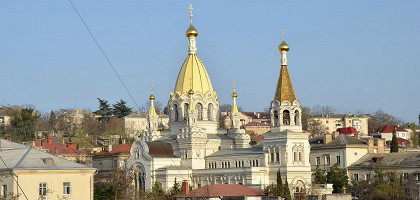 Вид на Покровский собор в Севастополе