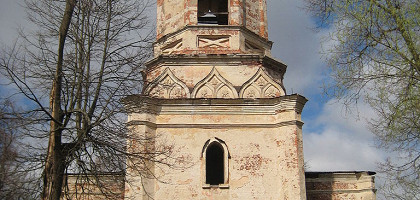 Фасад храма в честь Успения Пресвятой Богородицы, Барятино