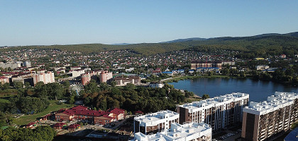 Вид на Горячий Ключ