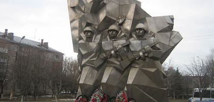 Памятник Подольским курсантам