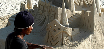 Песчаные замки на Боракае