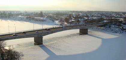 Мост 50-летия Октября через реку Великую в Пскове