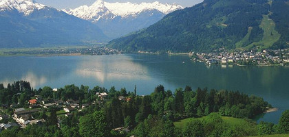 Вид на горы с озера Зеллер Си Кицстеинхорн, Целль-ам-Зее, Зальцбург, Австрия