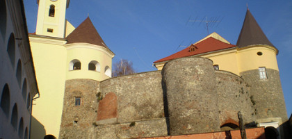 Замок Паланок, Украинские Карпаты