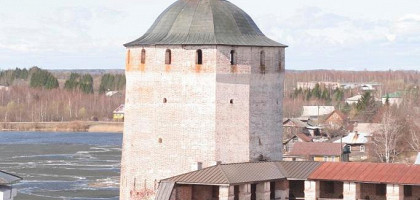 Белозерская башня в Кириллове