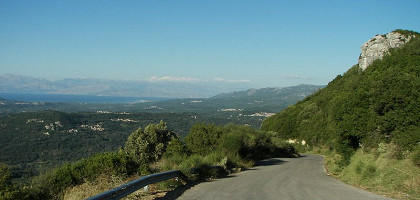 Горная дорога на северо-западе Корфу
