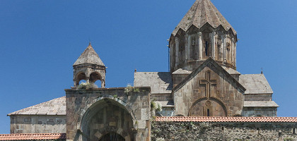 Вид на Гандзасарский монастырь, Нагорный Карабах