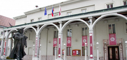 Памятник Франце Прешерну, Крань, Словения