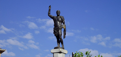 Памятник Филиппу II, Пловдив