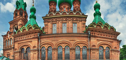 Свято-Троицкий собор Краснодара, боковой фасад
