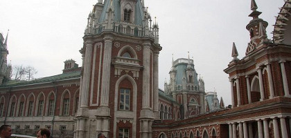 Основые здания в Царицыно