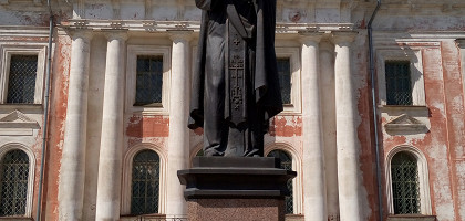 Памятник Святоблаговерной великой княгине Анне Кашинской