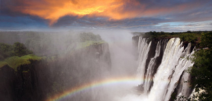 Закат над водопадом Виктория, Замбия