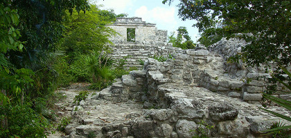 Эко-археологический парк Шкарет, руины майя