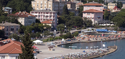 Вид на прибрежную часть города, Опатия