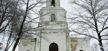 Успенский собор Тарту, вход